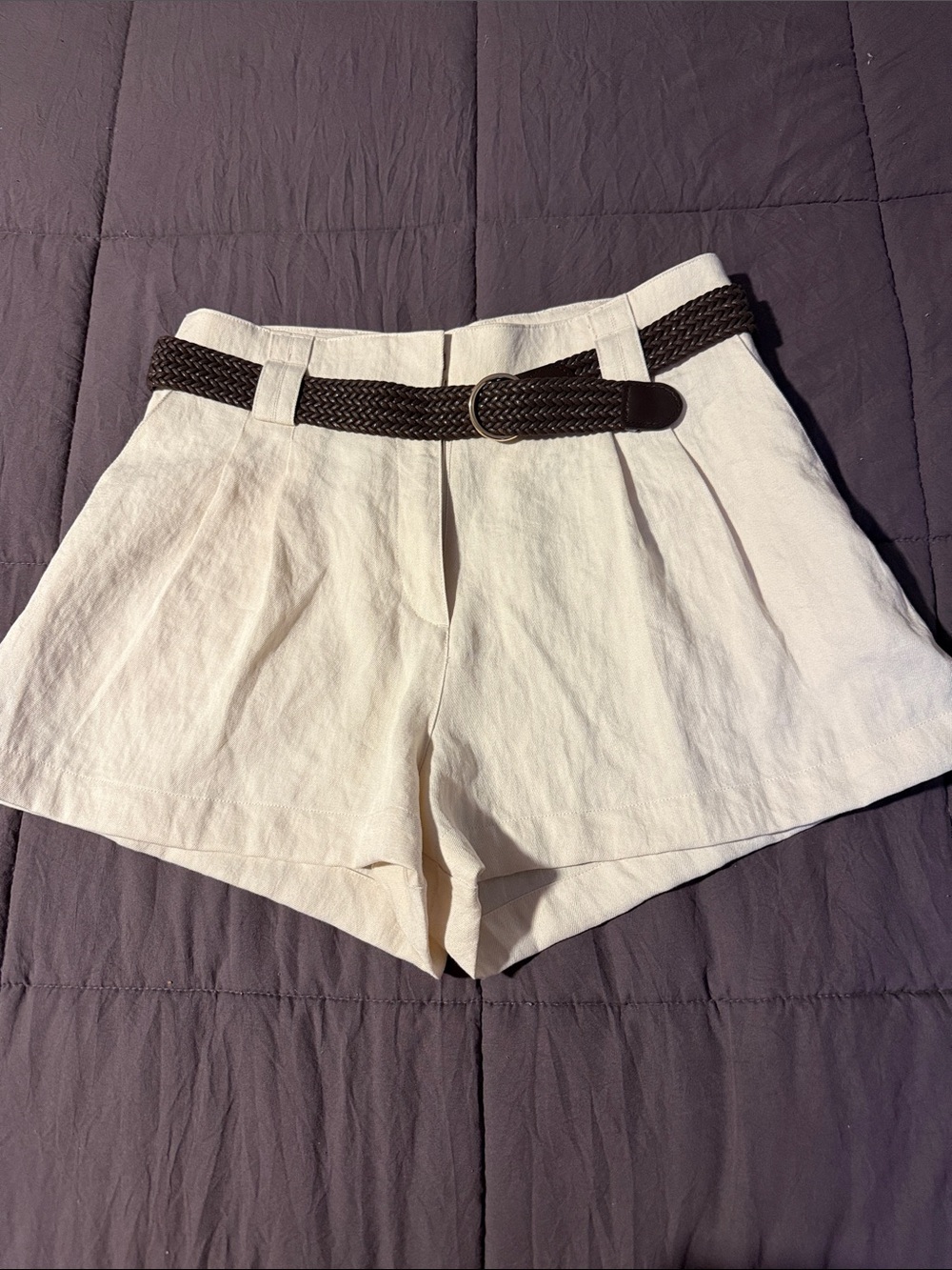 NWT H&M Belted shorts